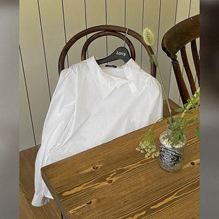[lovb] Balloon-sleeve Asymmetric-collar Blouse