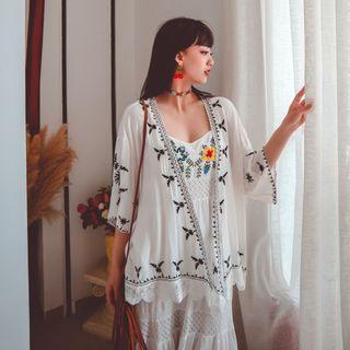 3/4-sleeve Open Front Tunic White - One Size
