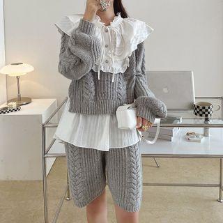 Mock Two-piece Ruffled Sweater / Knit Shorts