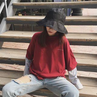 Panel Sleeve Lettering Round Neck Top