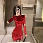Long-sleeve Cutout Lace Up Qipao Dress