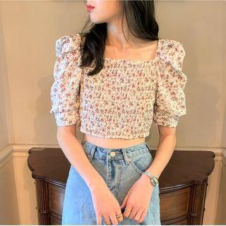 Floral Print Elbow-sleeve Crop Top