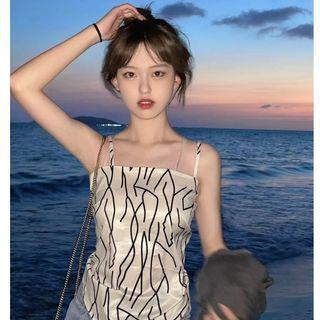 Print Camisole Top White & Black - One Size