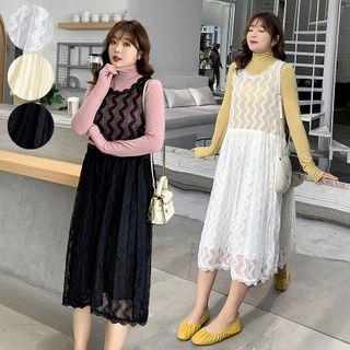 High-neck Long-sleeve T-shirt / Sleeveless Lace Dress