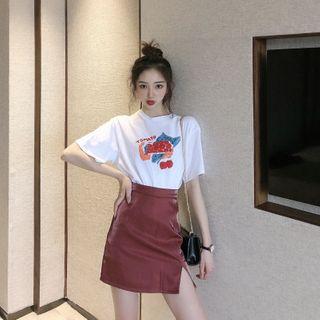 Short-sleeve Tomato Print T- Shirt / Mini A-line Skirt