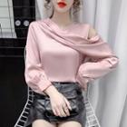 Cold-shoulder Asymmetrical Blouse