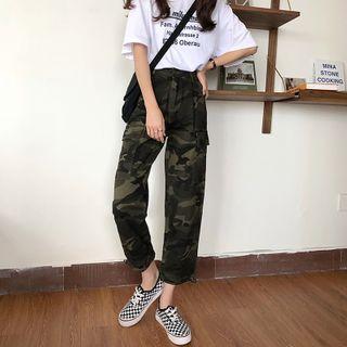 High-waist Camo Cargo Pants