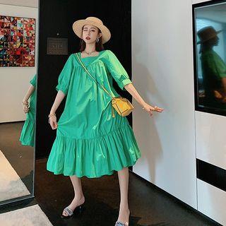 Elbow-sleeve Square-neck Shift Dress