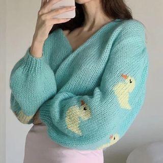 Long Sleeve V-neck Duck Print Loose-fit Sweater