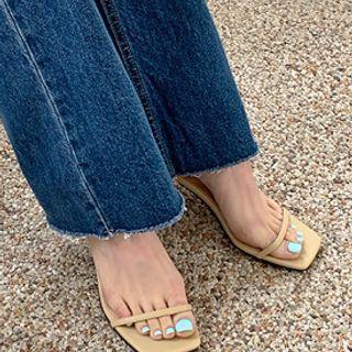 Pin-heel Bare Sandals