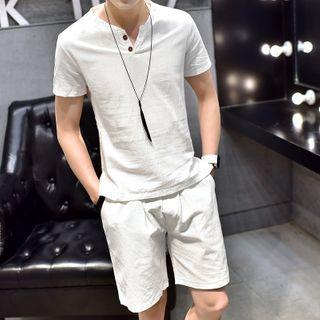 Set: Short-sleeve V-neck Linen T-shirt + Shorts