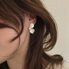 Pearl Flower Earring