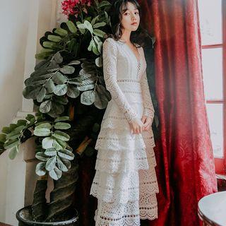 Long-sleeve Midi A-line Layered Eyelet Lace Dress