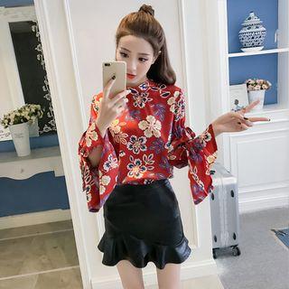 Set: Floral Print Blouse + Faux Leather Mini Skirt