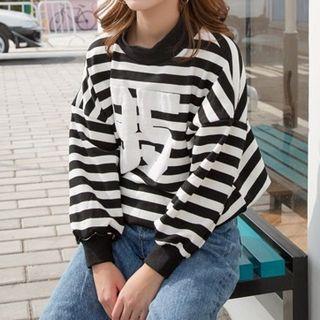 Number Stripe Long-sleeve Sweatshirt