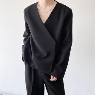 V-neck Hidden Button Wrapped Blazer