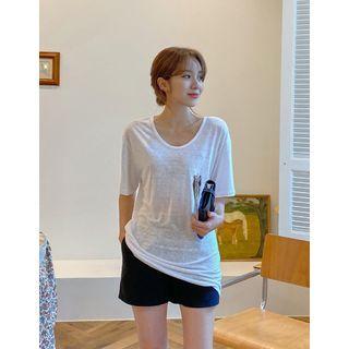 U-neck Relaxed-fit Linen T-shirt