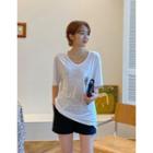 U-neck Relaxed-fit Linen T-shirt