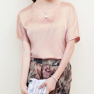 Set: Short-sleeve Top + Printed Slim-fit Pants
