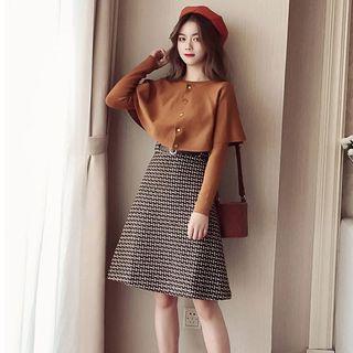 Set: Capelet Cardigan + Pattern A-line Skirt