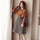 Set: Capelet Cardigan + Pattern A-line Skirt