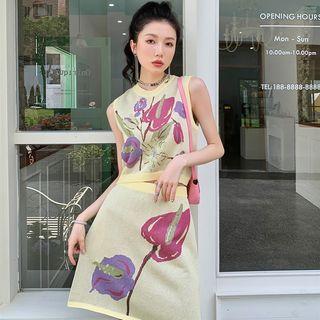 Sleeveless Floral Jacquard Knit Top / Mini Skirt