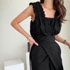 Sleeveless Ruched Swing Top Black - One Size