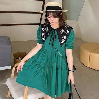 Puff-sleeve Floral Cutout A-line Dress