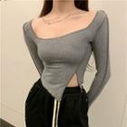 Long-sleeve Slit-hem Crop Top