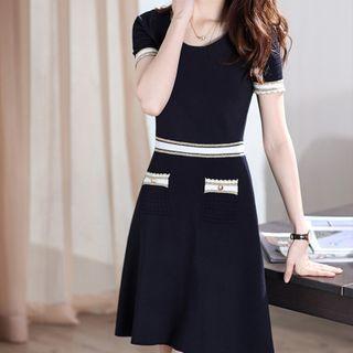 Contrast Trim Short-sleeve A-line Dress Dark Blue - One Size