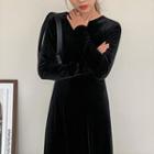 Long-sleeve Open Back Midi A-line Dress Black - One Size