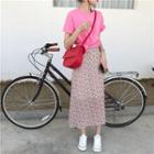 Short-sleeve T-shirt / Midi Floral A-line Skirt