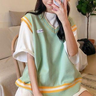 Short-sleeve T-shirt / Contrast Trim Knit Vest