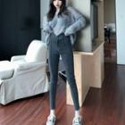 Long-sleeve Ribbed Knit Top / Asymmetric Slim Fit Jeans