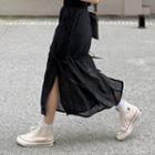 Short-sleeve T-shirt / Drawstring Midi Skirt