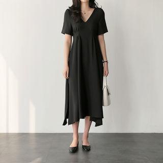 Pintuck-trim Slit-side Midi Dress