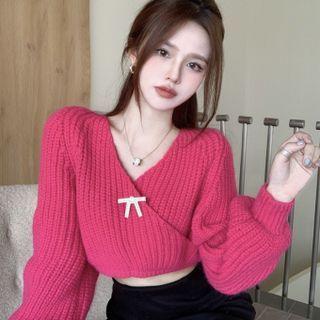 Lantern-sleeve V-neck Cropped Sweater