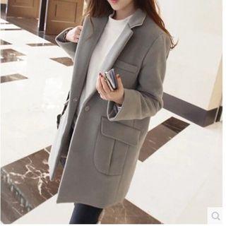 Snap-button Coat / Printed Long-sleeve T-shirt