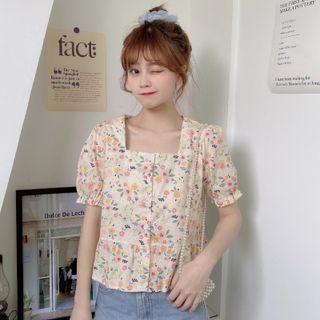 Short-sleeve Floral Square-neck Top