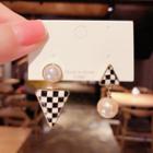 Triangle Checker Faux Pearl Asymmetrical Alloy Dangle Earring 1 Pair - Dangle Earring - Faux Pearl - Triangle - Silver Pin - Black & White - One Size