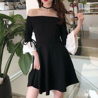 Off-shoulder 3/4-sleeve A-line Dress Black - One Size