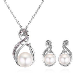 Set : Faux Pearl Rhinestone Pendant Necklace + Dangle Earring