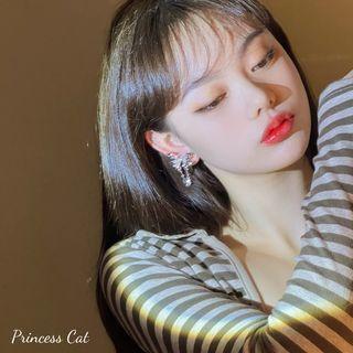 Bow Chain Alloy Earring