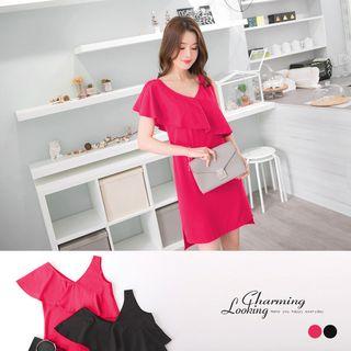 Short-sleeve One Side Ruffles V-neck T-shirt Dress