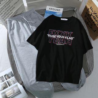 Lettering Short-sleeve T-shirt / Drawstring Sweatpants