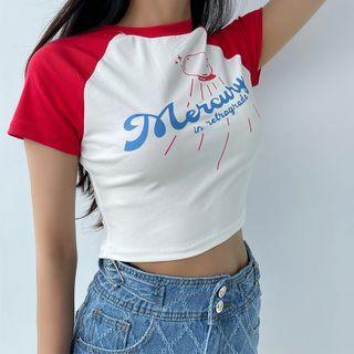 Short-sleeve Lettering Print Cropped Raglan T-shirt
