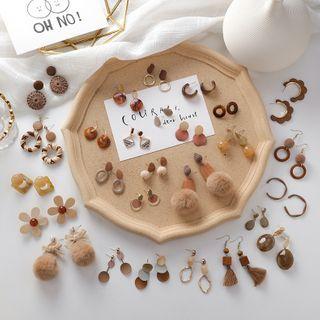 Browntone Earring