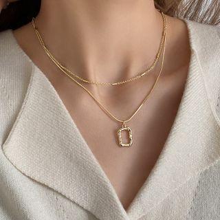 Geometric Pendant Layered Necklace Necklace - Pendant - Geometric - Gold - One Size