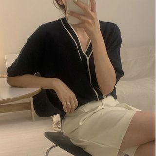 Short Sleeve Contrast-trim Knit Top