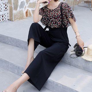 Set: Printed Top + Jumper Pants
